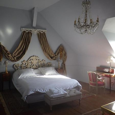 블루아 Castel De La Comtesse B&B 외부 사진